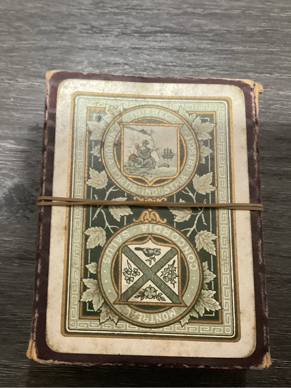 Antique Souvenir playing cards for Montreal and Quebec published by “The Wigwam - Picture 5 of 7